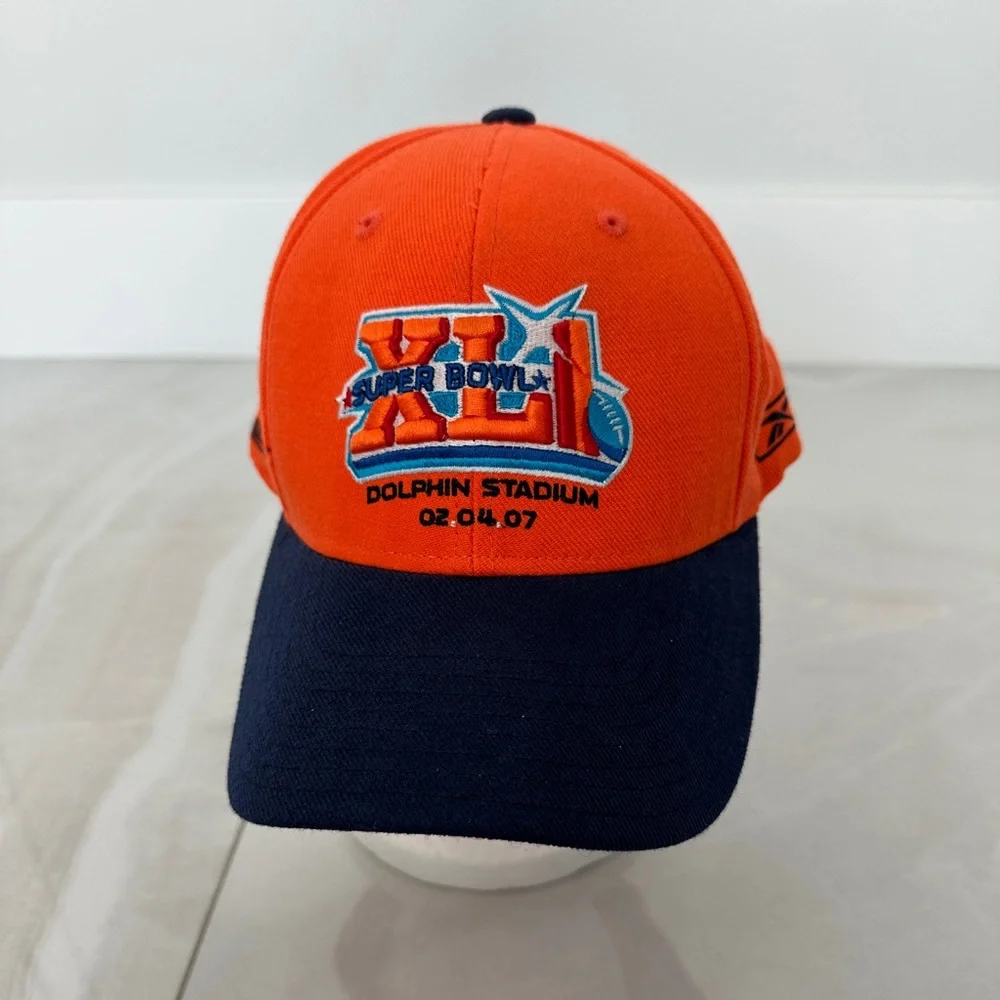 Rare New 2007 Super Bowl XLI Dolphin Stadium Baseball Cap & XLI Party Wristband - Picture 2 of 9